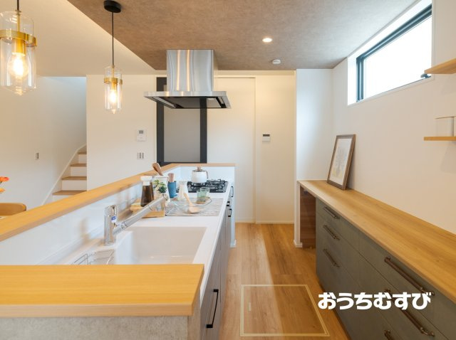 小牧市大字北外山(残1棟)のキッチン