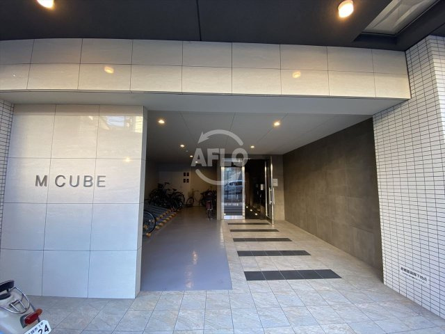 M CUBEのエントランス|M CUBE　エントランス