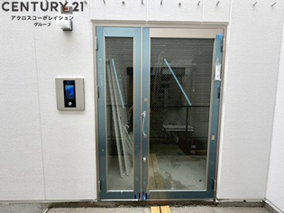 ルクス西宮北口のエントランス