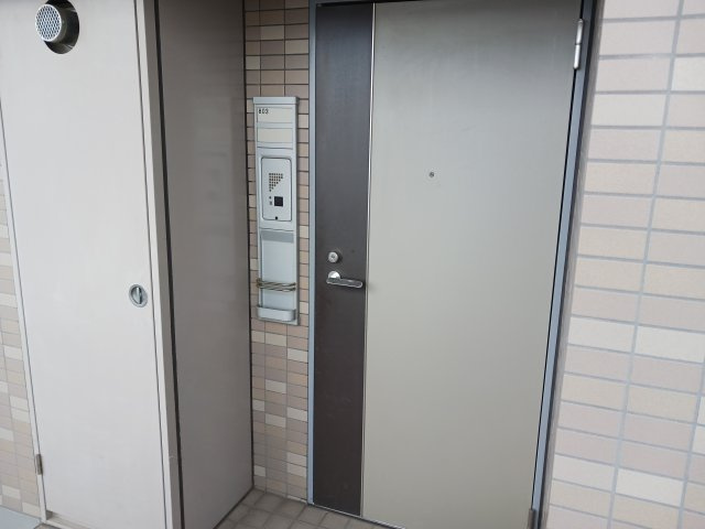 【玄関】