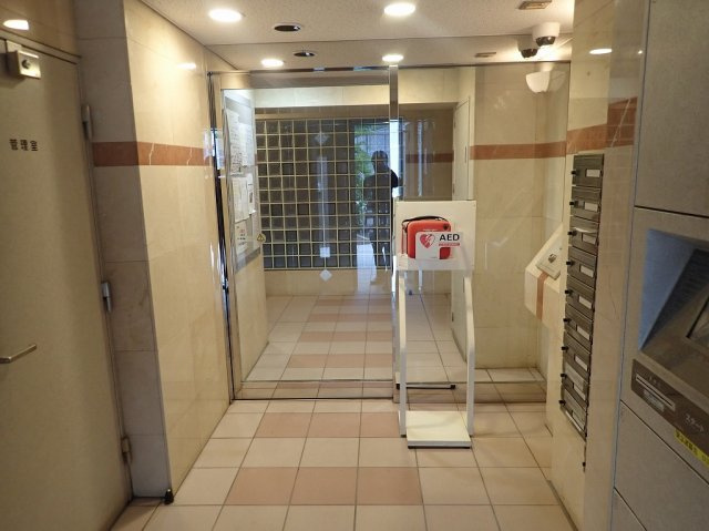 キャッスルステージ茗荷谷駅前のエントランス