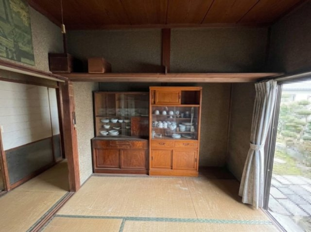 【居間・リビング】 | 【2棟付】茨城県龍ヶ崎市 中古住宅
