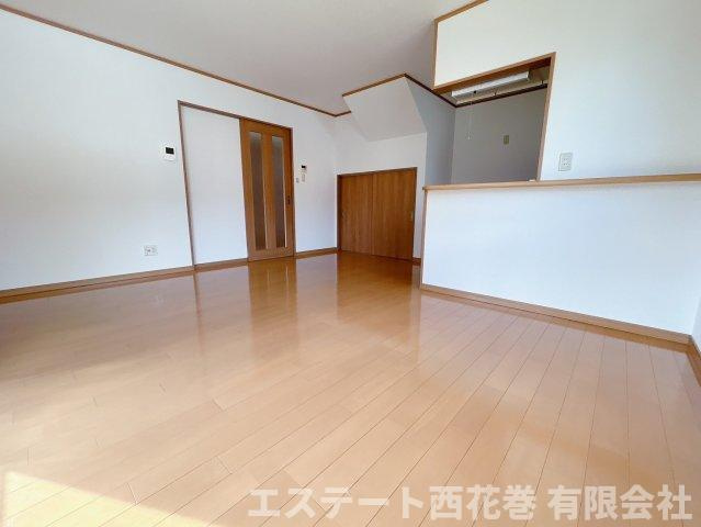 DOMUS宏和／KOBUNATOⅡの居間・リビング