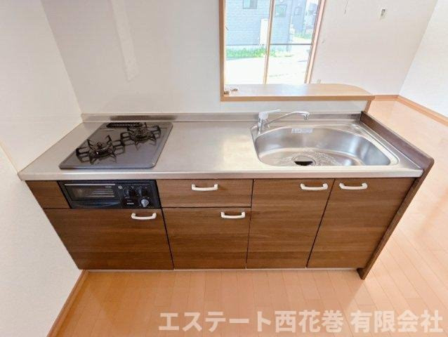DOMUS宏和／KOBUNATOⅡのキッチン