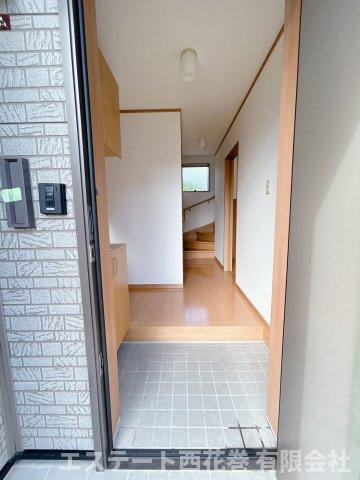 DOMUS宏和／KOBUNATOⅡの玄関