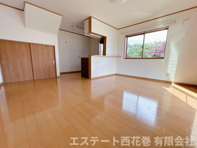 DOMUS宏和／KOBUNATOⅡの居間・リビング