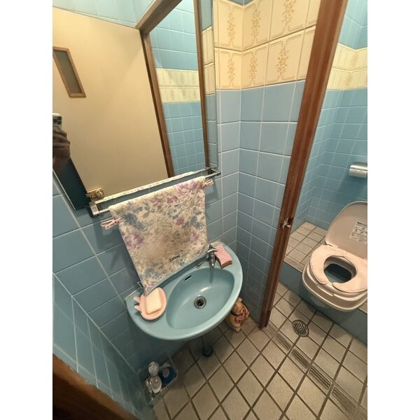大阪市住之江区北加賀屋１丁目の店舗一部の洗面所