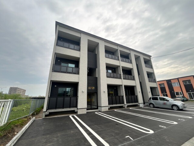 苫小牧市美園町４丁目のアパート