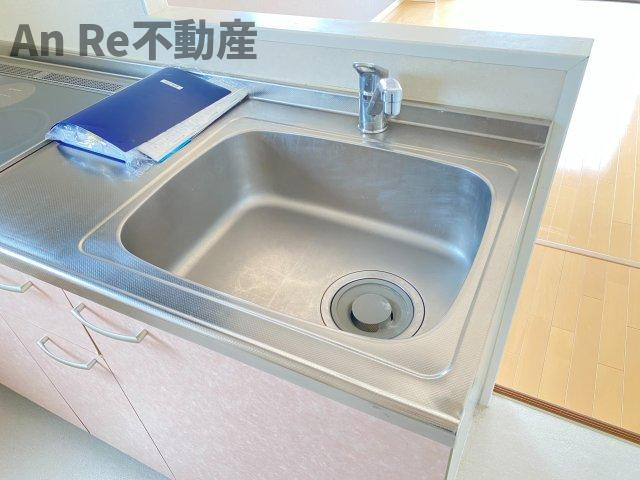 川口市戸塚東３丁目の賃貸マンションのキッチン