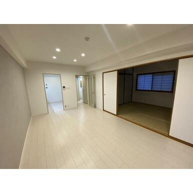 パーク・ハイム芦屋呉川町の居間・リビング