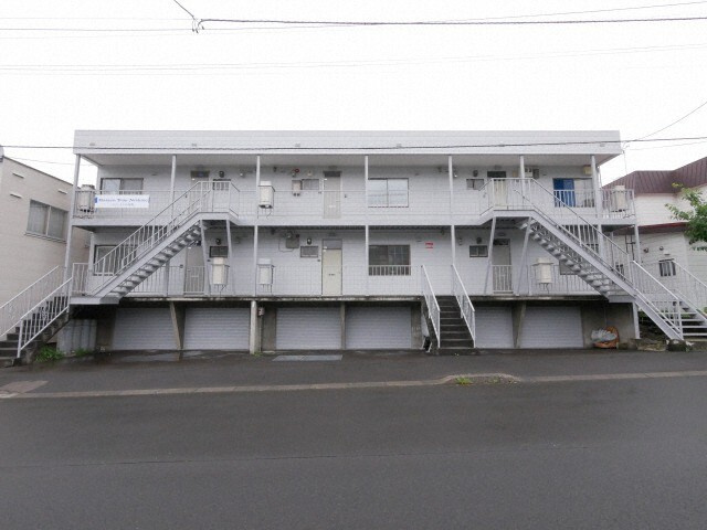 メゾントリム西野（旧　ニューハイツ６・９）