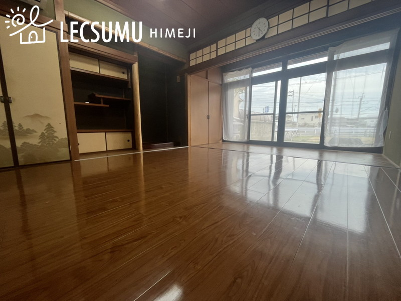 姫路市町坪/中古戸建の洋室