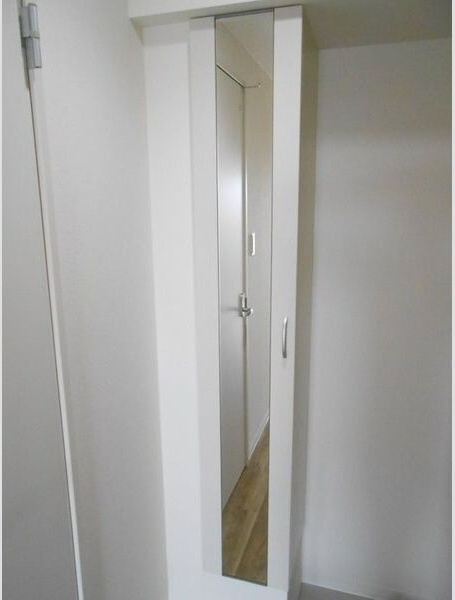 ア レーズの玄関