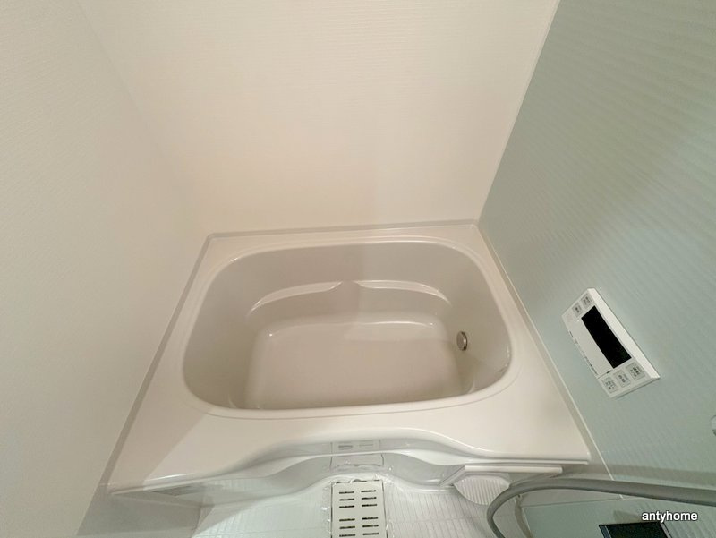 プレサンス　ＤＯＭＥＣＩＴＹ　コレーレ　仲介手数料無料の浴室