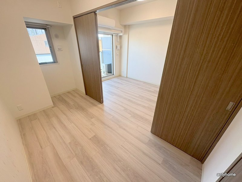 プレサンス　ＤＯＭＥＣＩＴＹ　コレーレ　仲介手数料無料の寝室
