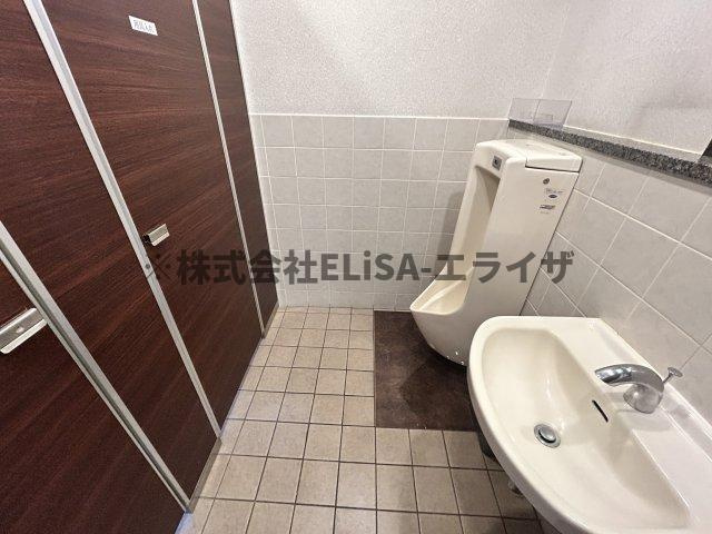 土志田ビルの浴室
