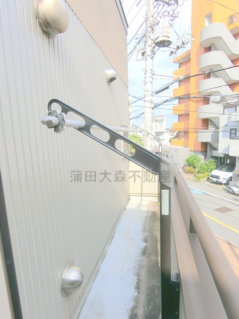 醍醐ハイツの設備|2階物干し金具