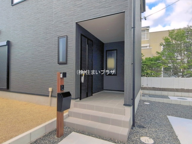 新築戸建て・仲介手数料無料）江南市鹿子島町第四の玄関