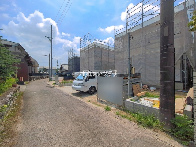 仲介手数料無料）江南市鹿子島町第四の前面道路含む現地写真
