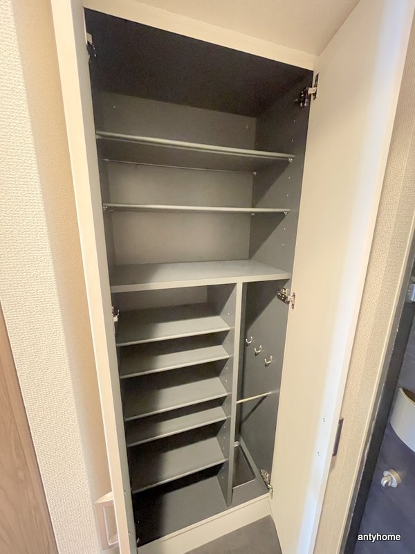 プレサンス難波セレクト　仲介手数料無料の収納