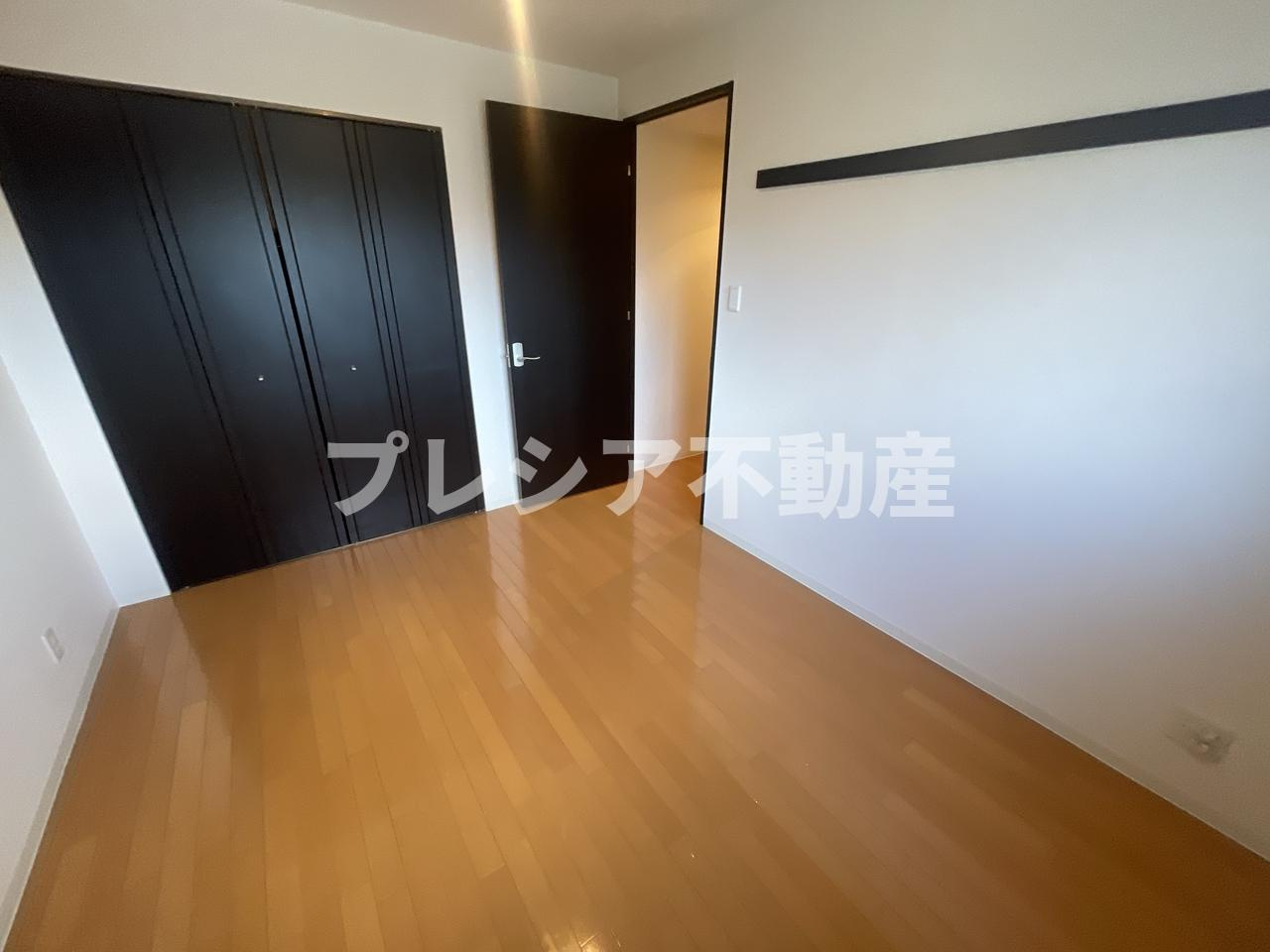 デセンテ甲子園口の洋室