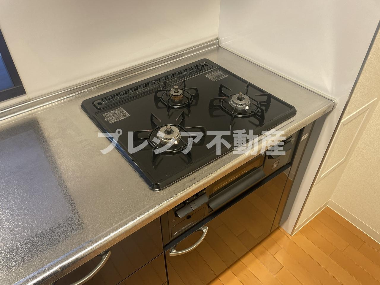 デセンテ甲子園口のキッチン