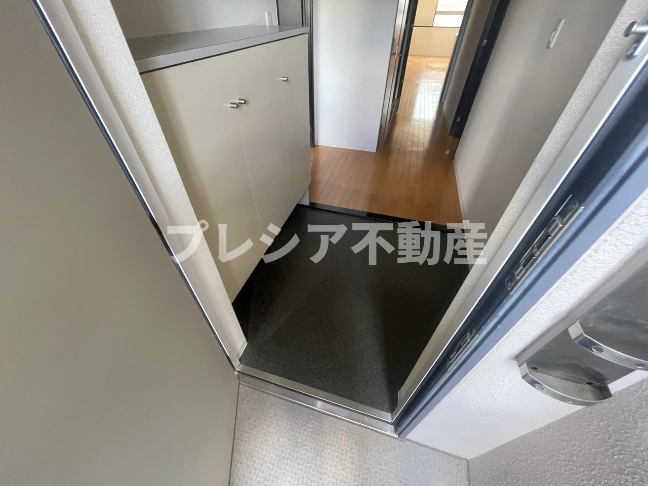 デセンテ甲子園口の玄関
