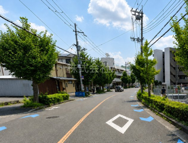 第18千里ビル 貸店舗・事務所の洋室