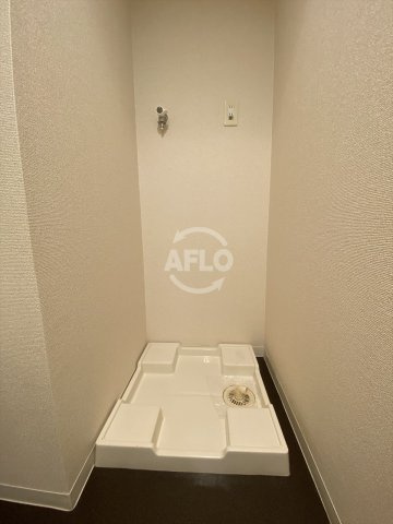アーバンフラッツ上町の設備|アーバンフラッツ上町　洗濯機置場
