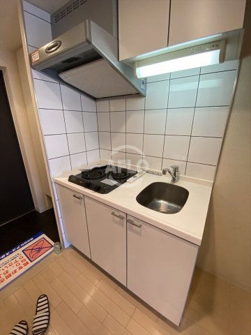 アーバンフラッツ上町のキッチン|アーバンフラッツ上町　2口ガスシステムキッチン