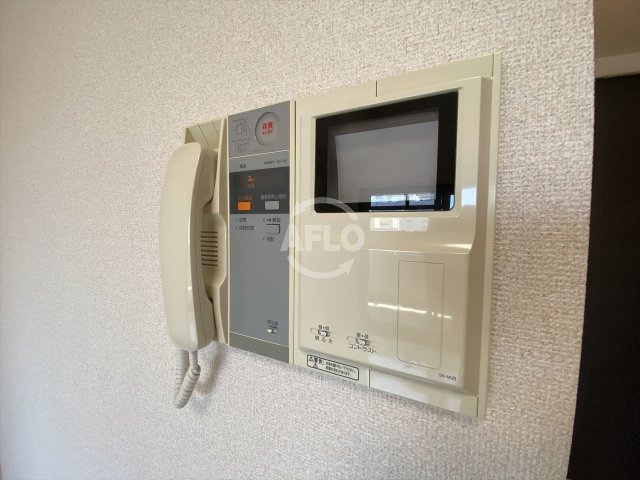 アーバンフラッツ上町のセキュリティ|アーバンフラッツ上町　TVモニター付きインターホン