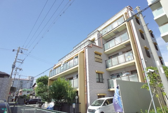ロイヤル浜芦屋の外観