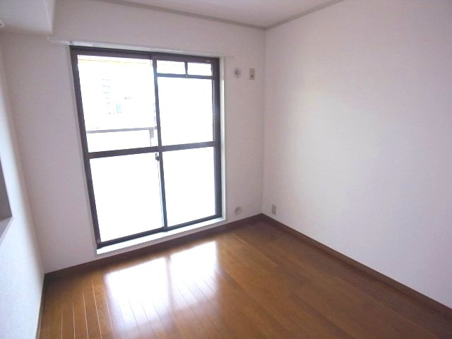 ロイヤル浜芦屋の居間・リビング