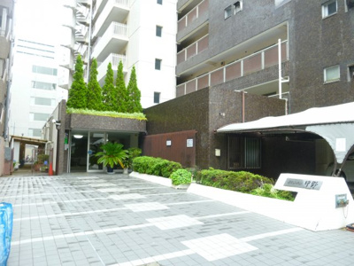 【エントランス】 | ブルンネン中野