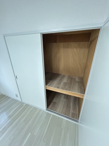難波リーガルハウスの収納