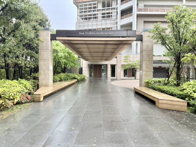 パークタワー東雲のエントランス
