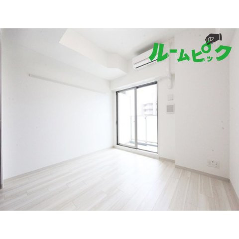 エステムコート名古屋金山サウスゲート　名古屋市賃貸　仲介手数料無料の居間・リビング