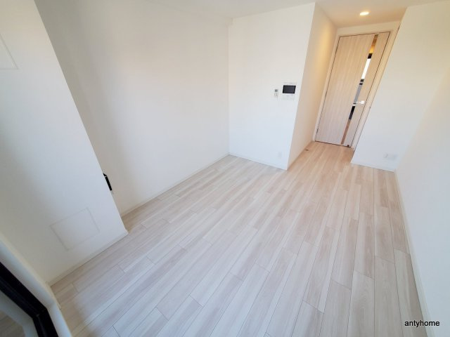 S-RESIDENCE福島Alovita　仲介手数料無料の居間・リビング