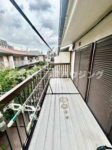 高殿６丁目テラスハウスのバルコニー
