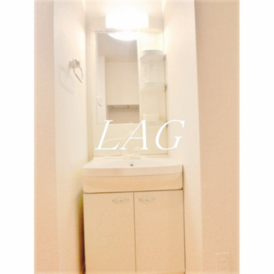 【洗面所】 | ラニカイビレッジ | 洗面台です。