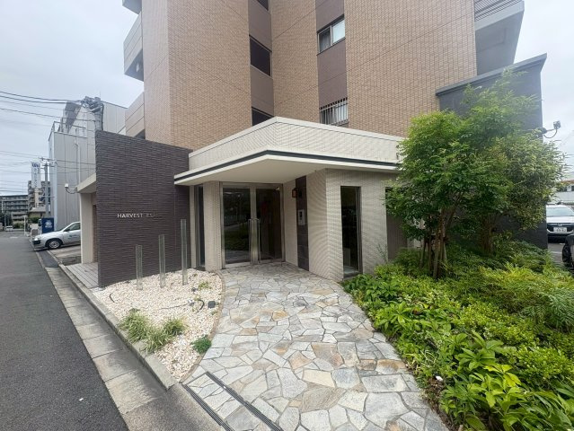 吹田市南金田２丁目の賃貸マンションのエントランス