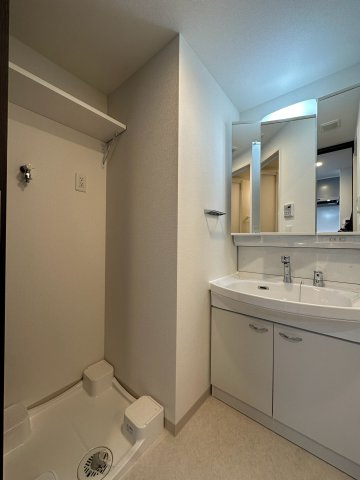 エステムコート名古屋　TWIN　EAST　名古屋市賃貸　仲介手数料無料の洗面所