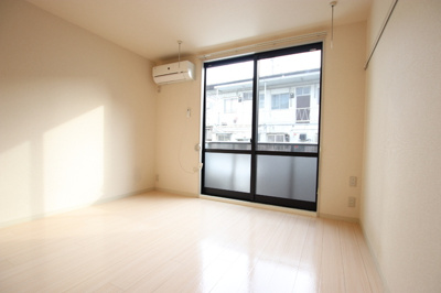 ウォークインクローゼット付きのお部屋☆彡