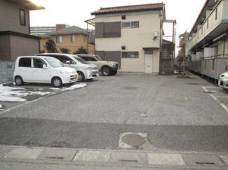 ☆敷地内駐車場☆※空き確認要
