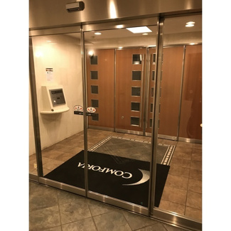 【エントランス】