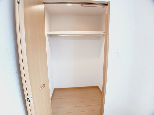 エスペランサ西町の収納