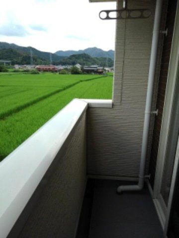 ソレイユ　レヴァーＢのバルコニー
