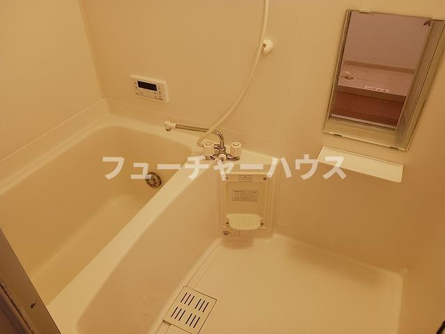 ハピネスヒル１の浴室