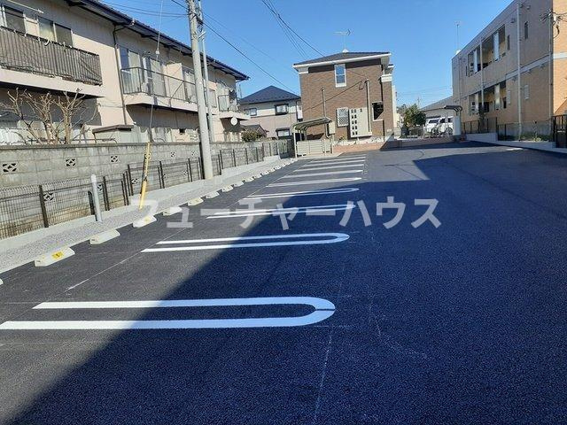 キアラ水戸の駐車場