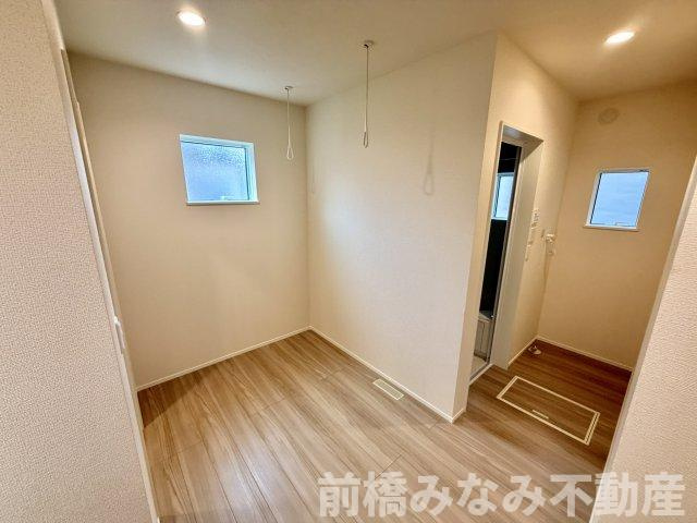 【新築平屋】前橋市下石倉町　限定１棟　リナージュ　新築建売のランドリースペース